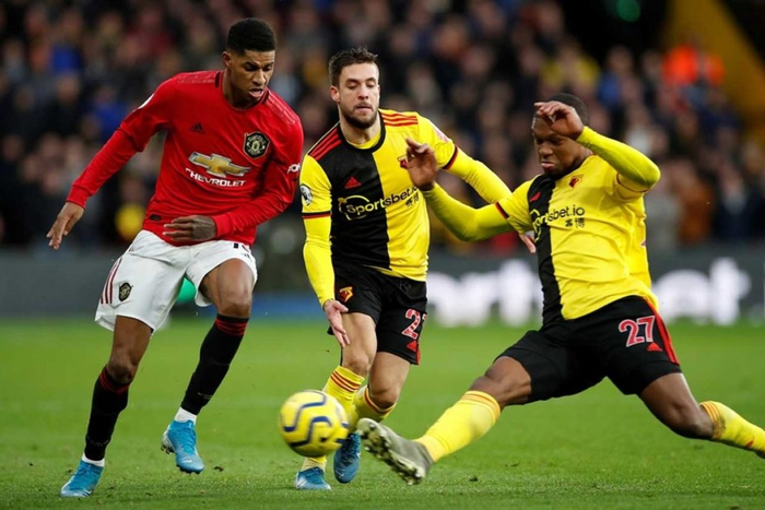 关键时刻北京首钢调整名单以备足总杯；复出首秀环节打磨；气氛紧张；身体对抗强度拉满的简单介绍