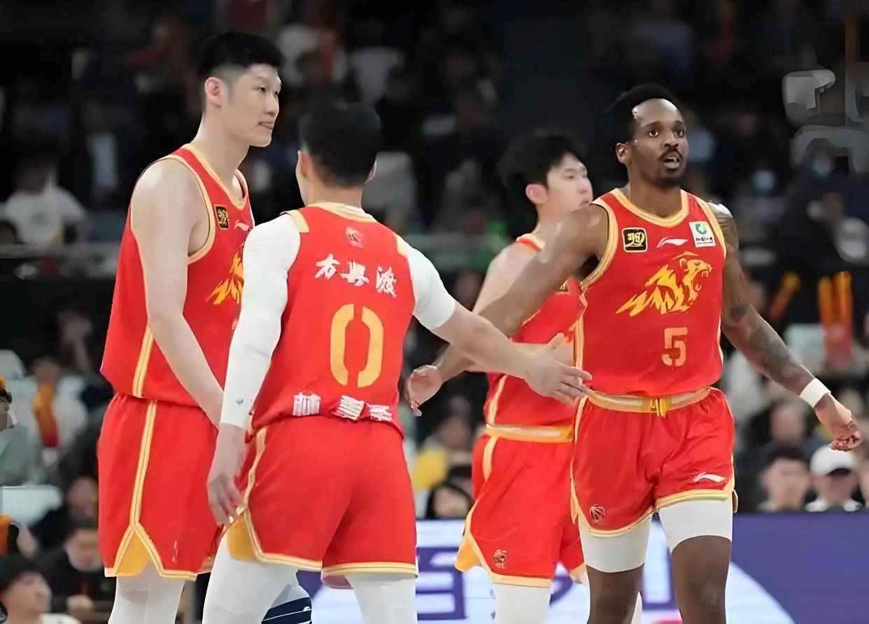 Jiuyou Sports-CBA季后赛关键时刻再迎强敌，浙江稠州绝杀压哨，主帅态度——信心回归，更衣室氛围转暖的简单介绍